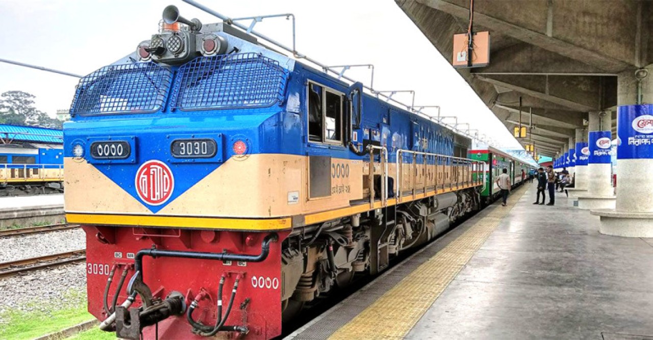 টানা ছুটিতে চালু হয়েছে বিশেষ ট্রেন, চলবে ৪ অক্টোবর পর্যন্ত