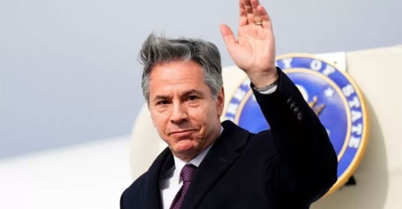 যুদ্ধবিরতির আশায় মধ্যপ্রাচ্য সফরের শুরুতে কায়রোতে ব্লিনকেন