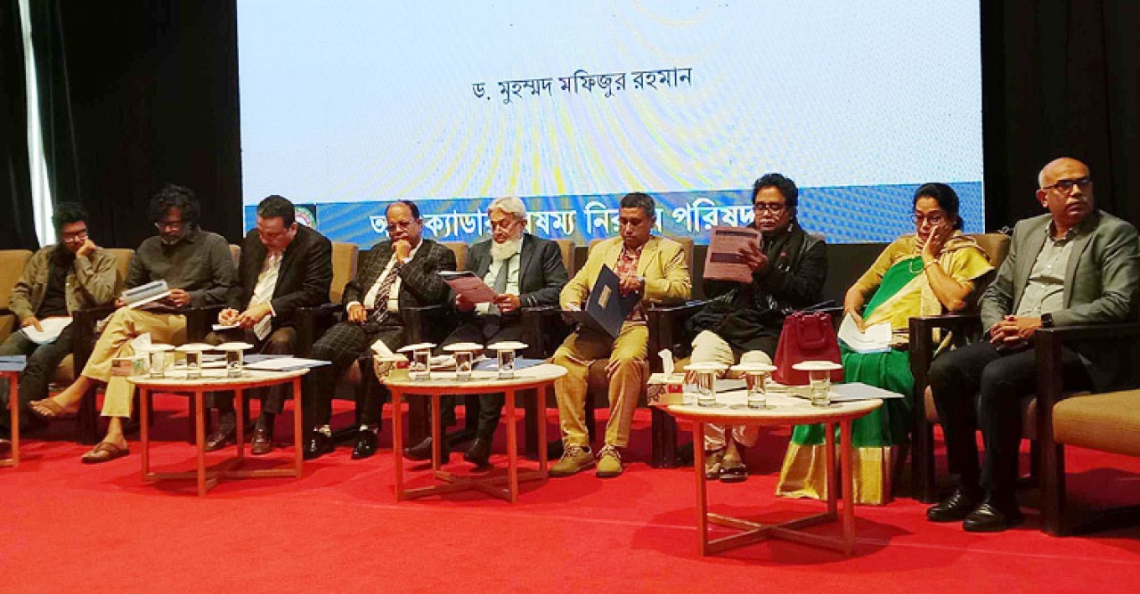 প্রশাসন ক্যাডার নির্ভরতা কমিয়ে আন্তঃক্যাডার বৈষম্য নিরসনের দাবি