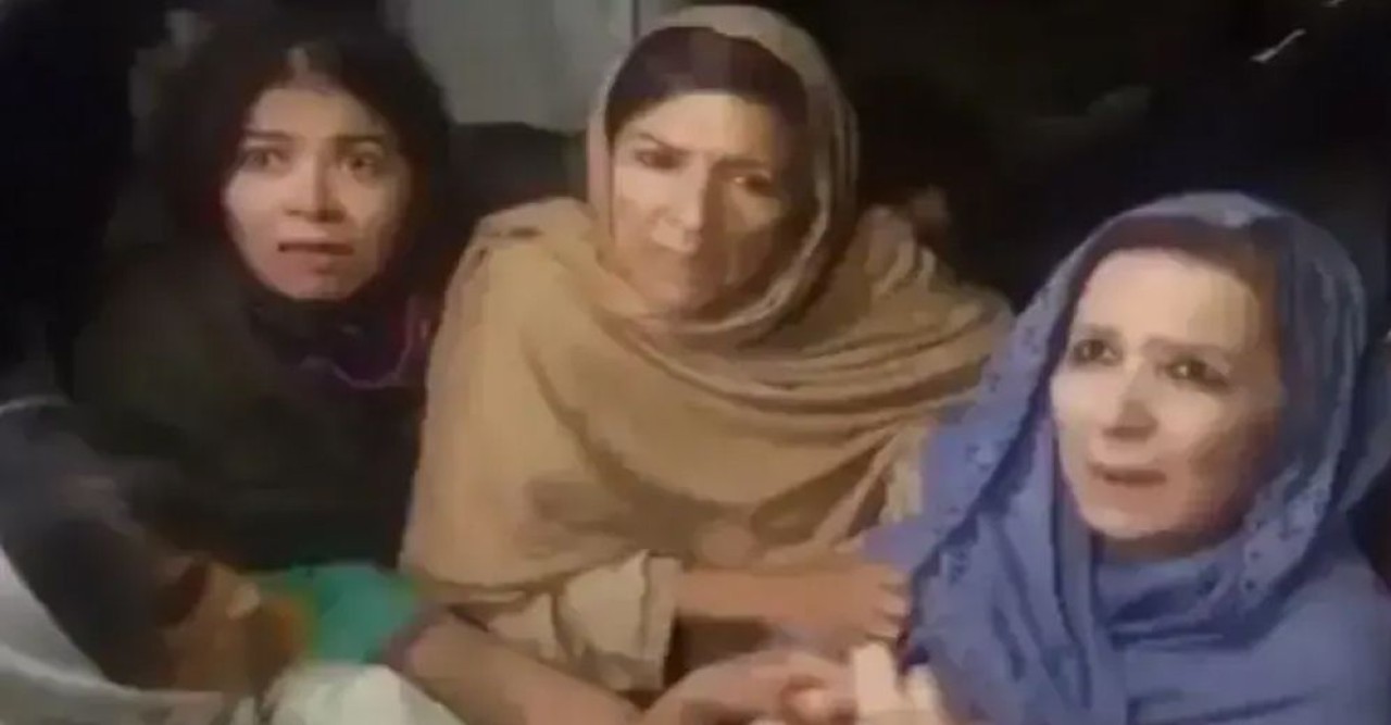 পুলিশ হেফাজতে ইমরান খানের ৩ বোন