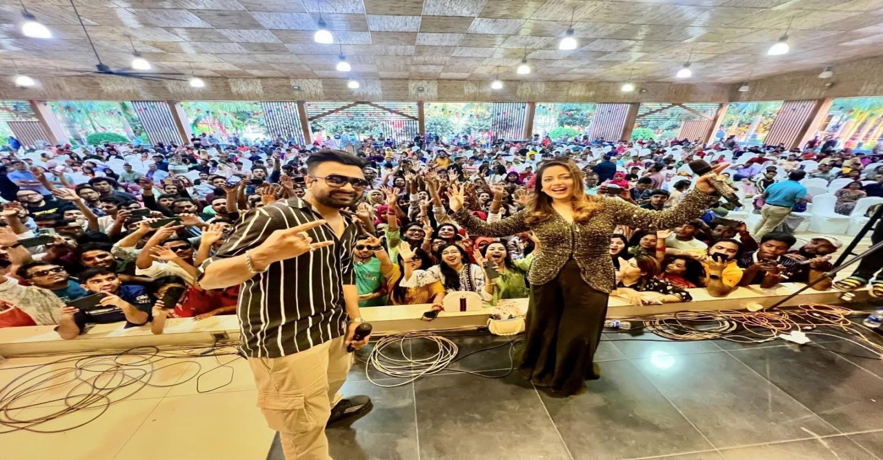 Singer Imran and His Ensemble Cast a Musical Spell Over Dhaka Night