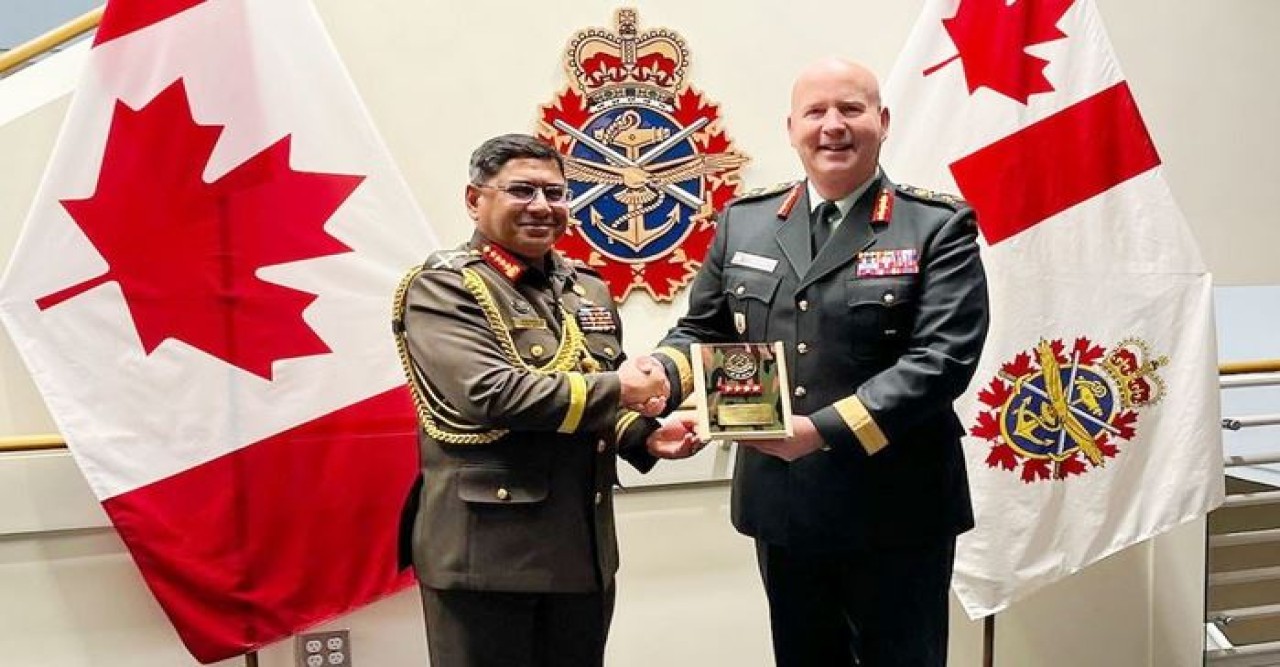 বাংলাদেশিদের জন্য কানাডার ভিসা সহজ করার অনুরোধ সেনাপ্রধানের