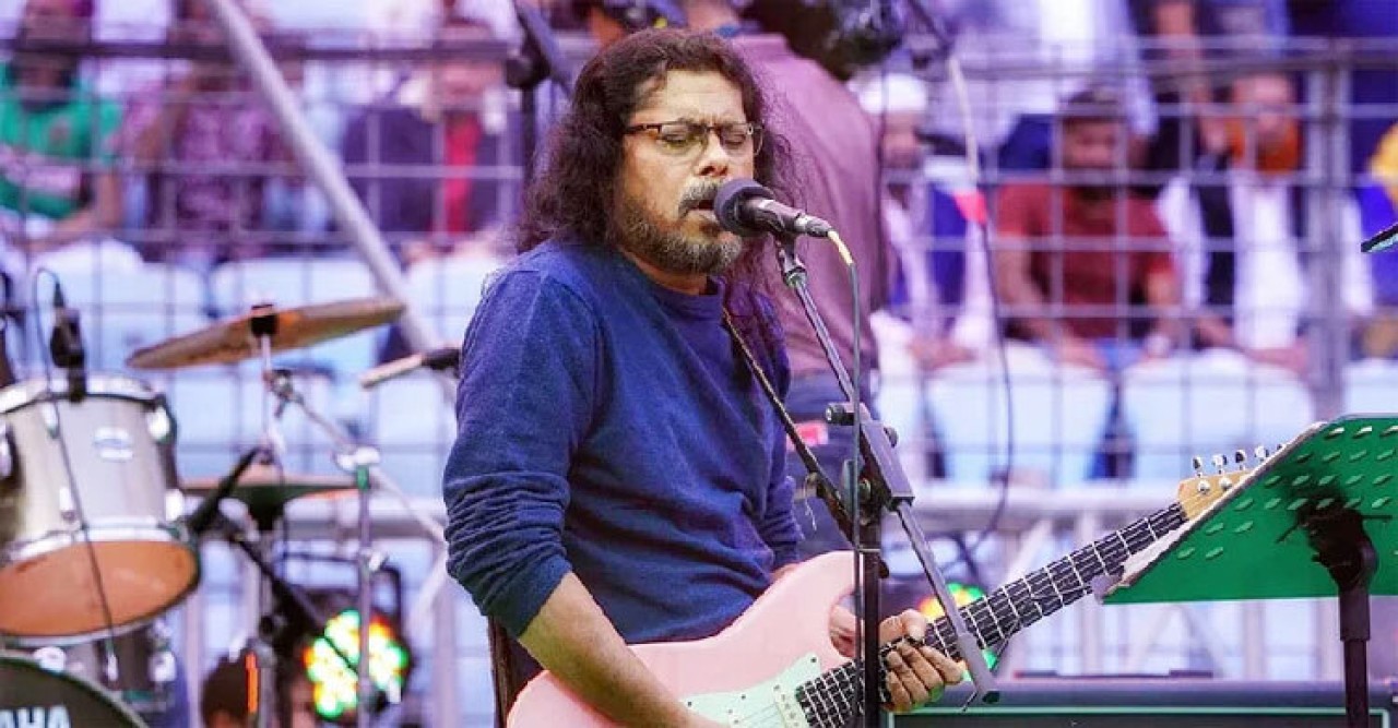 লন্ডনে ওপেন এয়ার কনসার্টে গাইবেন জেমস