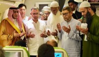 হজের প্রথম ফ্লাইট উদ্বোধন করলেন প্রধানমন্ত্রী