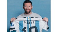 মেসির বিশ্বকাপ জেতা ৬ জার্সি নিলামে