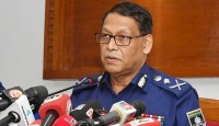 ঈদুল আজহা উৎসবমুখর পরিবেশে উদযাপনের লক্ষ্যে আন্তরিকভাবে কাজ করতে আহ্বান আইজিপির