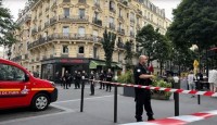 প্যারিসে ক্যাফের ভেতর চলন্ত গাড়ির ধাক্কায় মৃত ১, আহত ৬