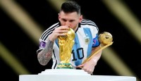 ২০২৬ বিশ্বকাপে খেলা নিয়ে যা জানালেন মেসি
