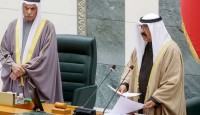 শপথ নিলেন কুয়েতের নতুন আমির শেখ মেশাল