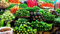 ভরা মৌসুমে পর্যাপ্ত সরবরাহ সত্ত্বেও সবজির দাম চড়া