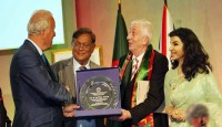 লন্ডন হাইকমিশন আয়োজিত বঙ্গবন্ধু-এডওয়ার্ড হিথ ফ্রেন্ডশিপ অ্যাওয়ার্ড পেলেন দুজন